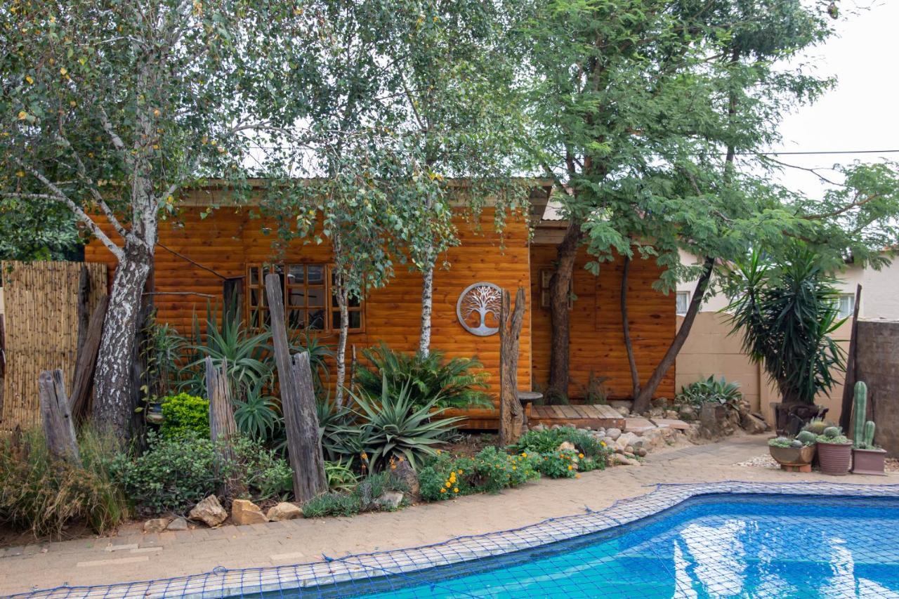 Blyde Africa- Cottage Benoni Buitenkant foto